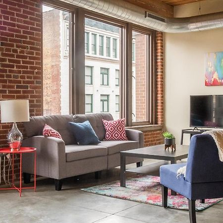 Frontdesk 1209 Washington Ave Apts Downtown St Louis Apartment เซนต์ลูอิส ภายนอก รูปภาพ